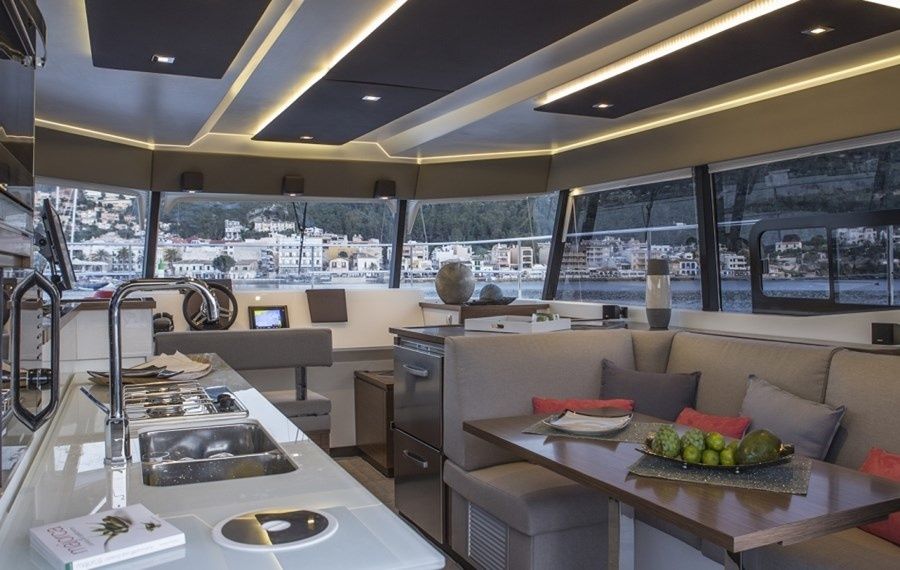 Fountaine Pajot MY 37 | Muscat