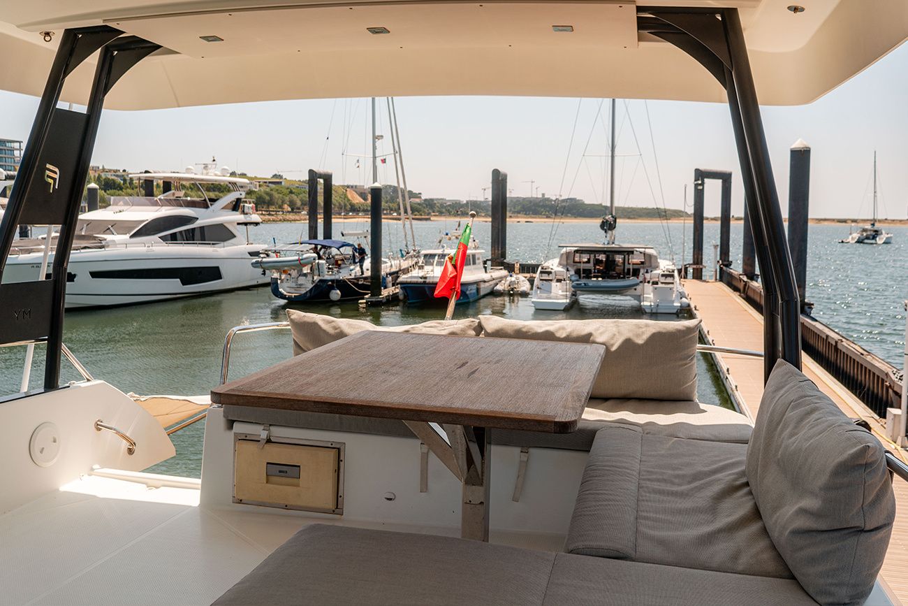 Fountaine Pajot MY 37 | Muscat