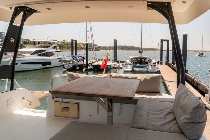 Fountaine Pajot MY 37 | Muscat