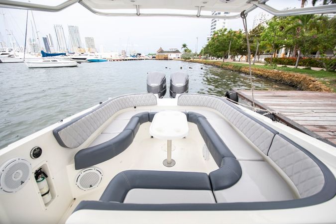 Bravo 380 | Pelican 3