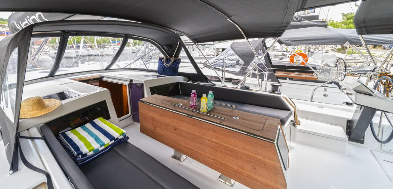 Dufour 470 | First Secret