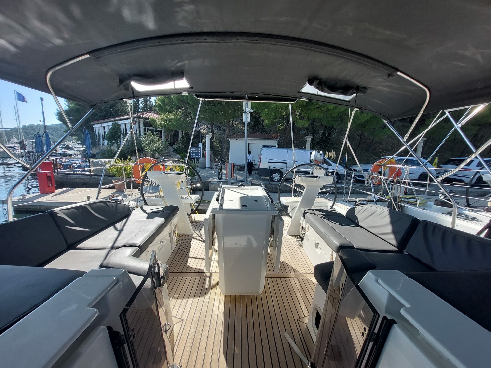 Beneteau Oceanis 46.1 | First Kiss