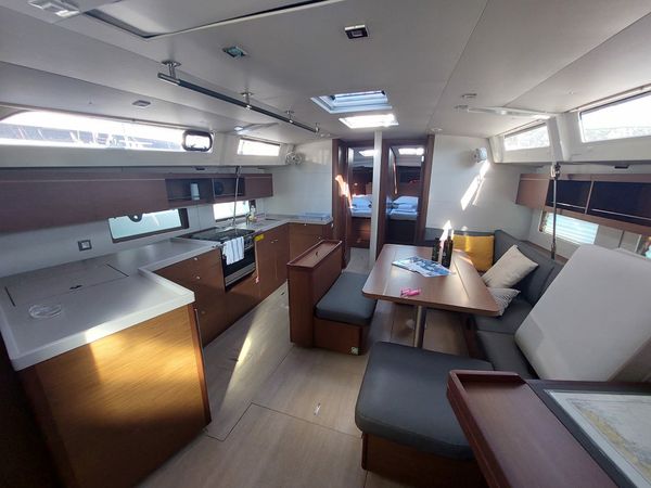 Beneteau Oceanis 46.1 | First Kiss