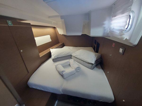 Beneteau Oceanis 46.1 | First Kiss