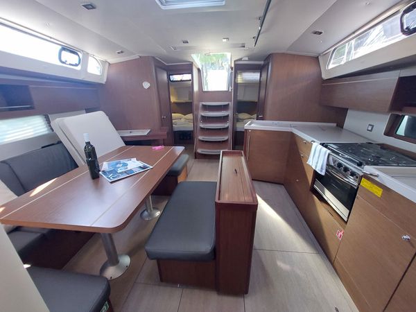 Beneteau Oceanis 46.1 | First Kiss