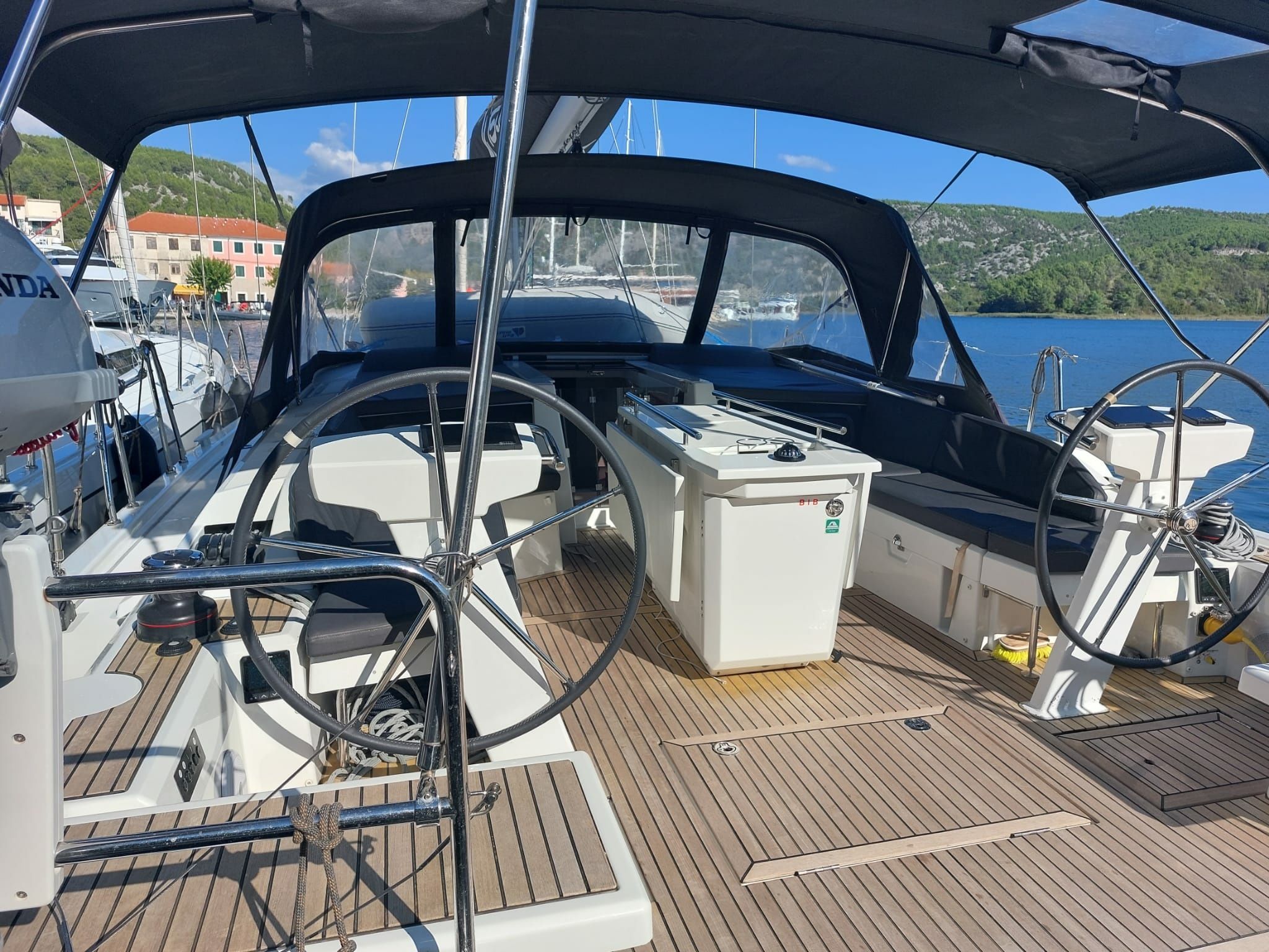 Beneteau Oceanis 46.1 | First Kiss
