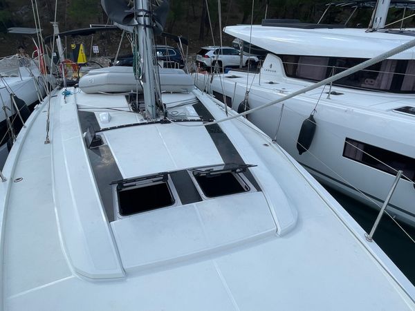 Beneteau Oceanis 46.1 | First Kiss
