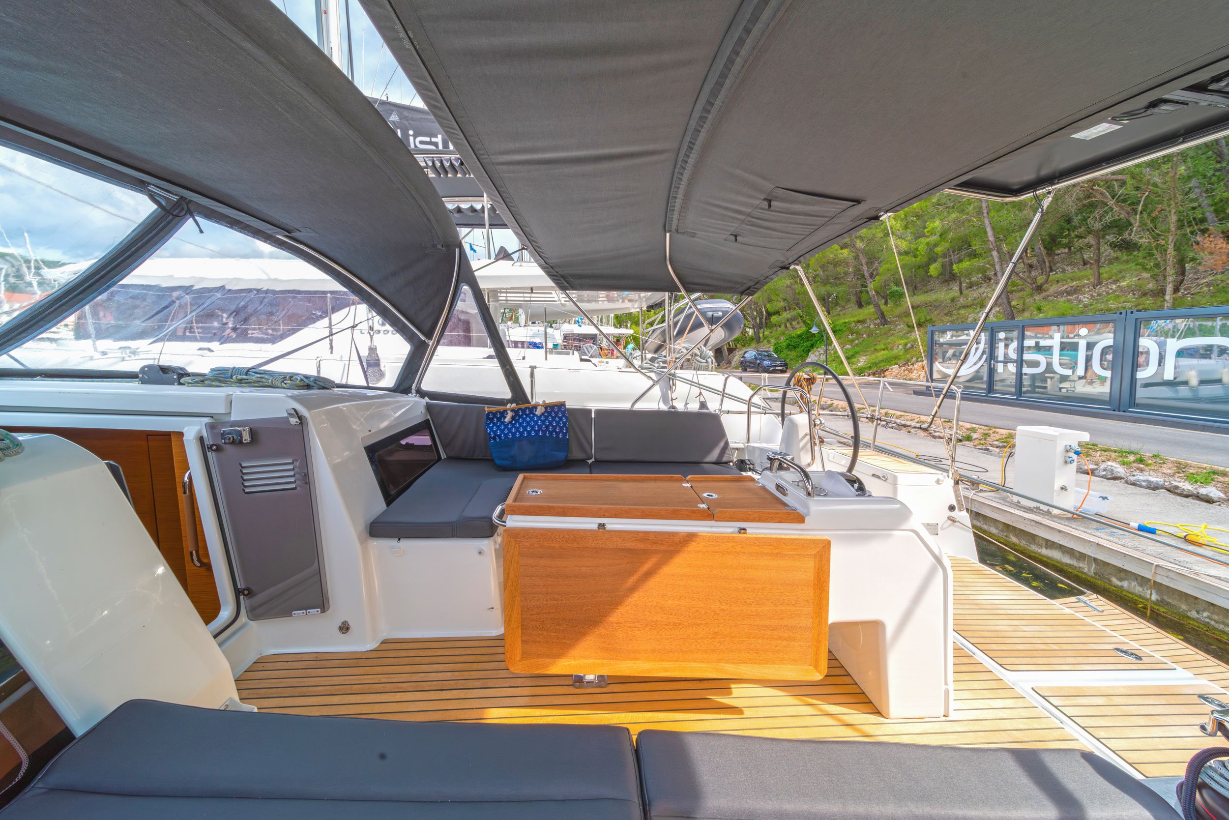 Jeanneau Sun Odyssey 490 | First Ride