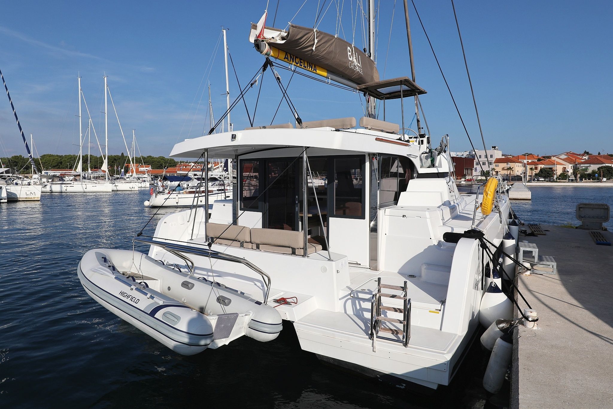 Bali Catspace | Ocean Office