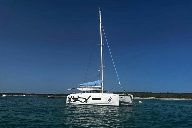 Excess 11 | Lady Ellen