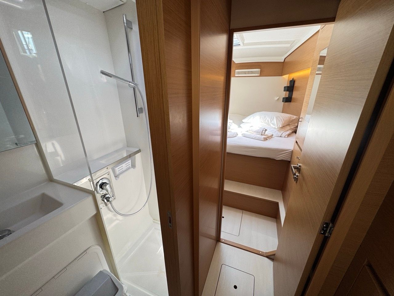 Excess 11 | Lady Ellen