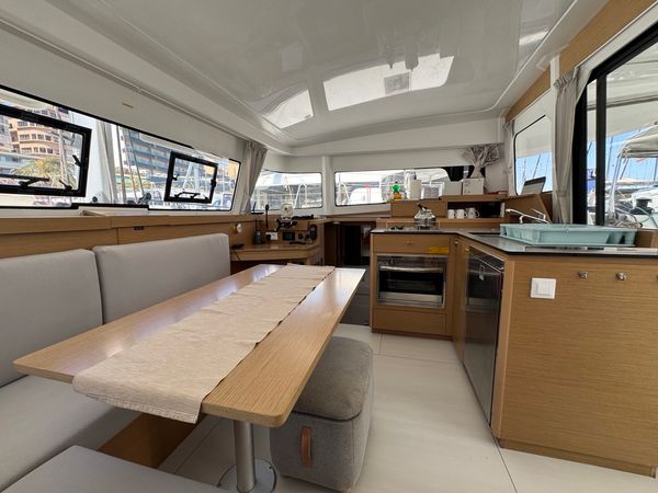 Excess 11 | Lady Ellen