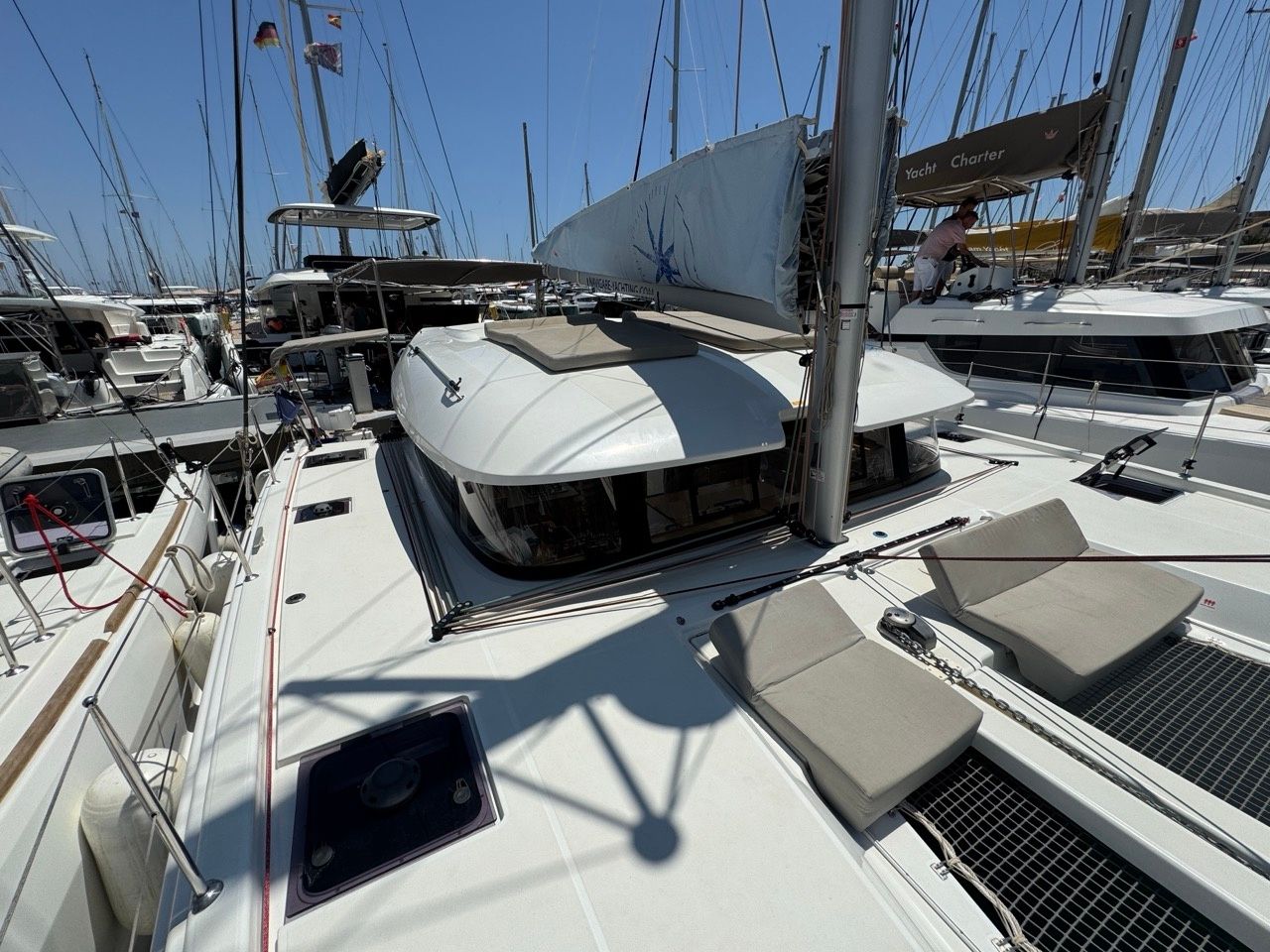 Excess 11 | Lady Ellen