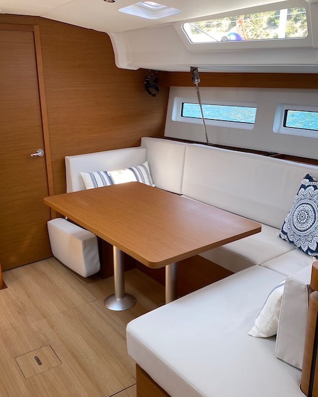 Jeanneau Sun Odyssey 490 | Etheria