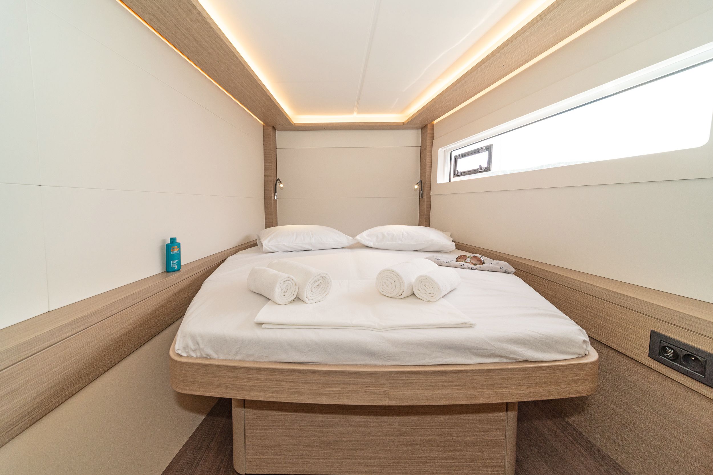 Lagoon 46 | First Care