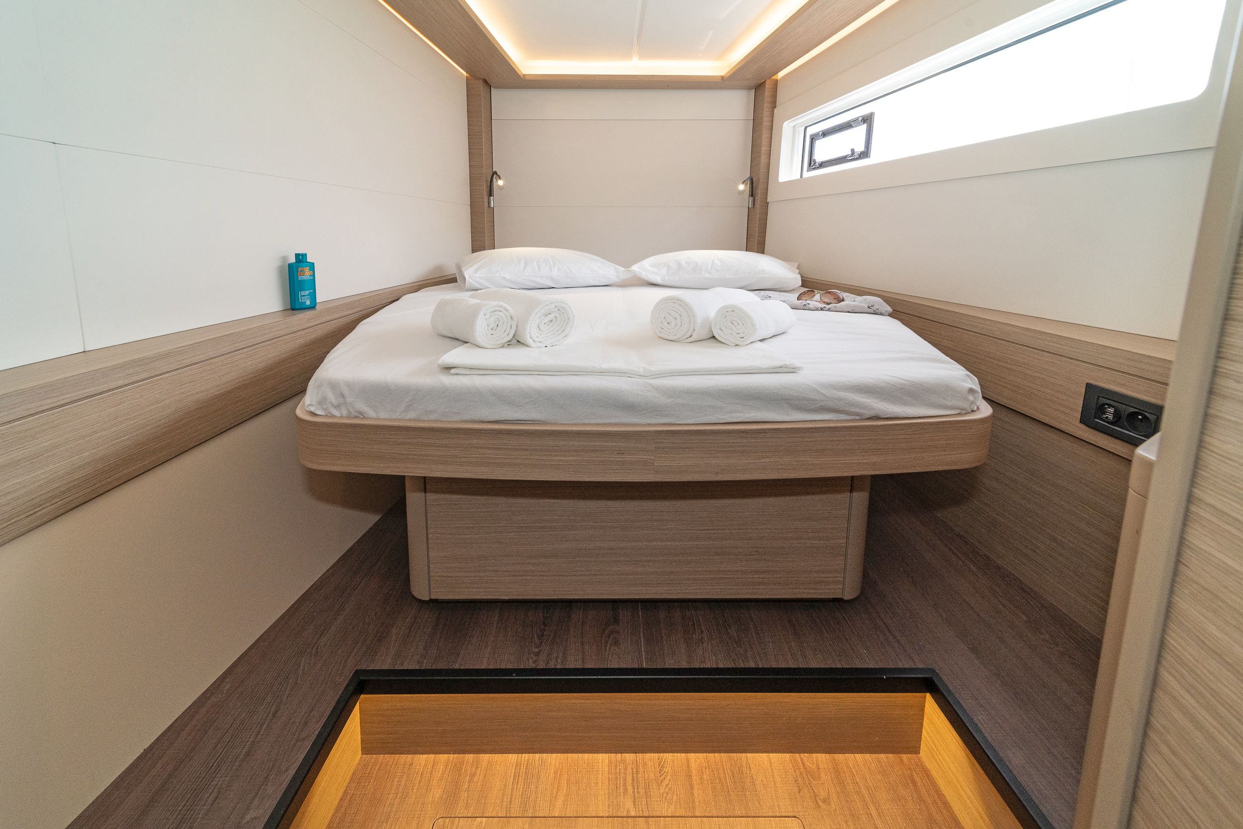 Lagoon 46 | First Care