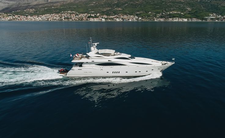 Sunseeker 105 | Baby 1