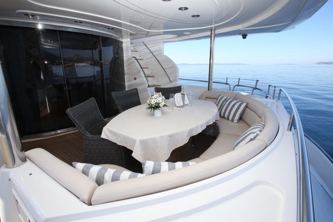 Sunseeker 105 | Baby 1