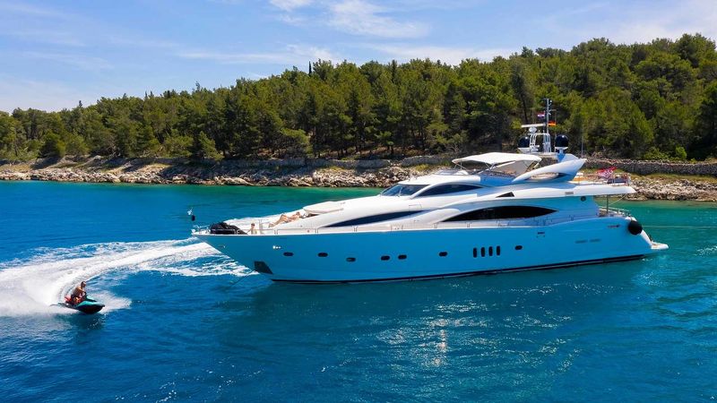 Sunseeker 105 | Baby 1
