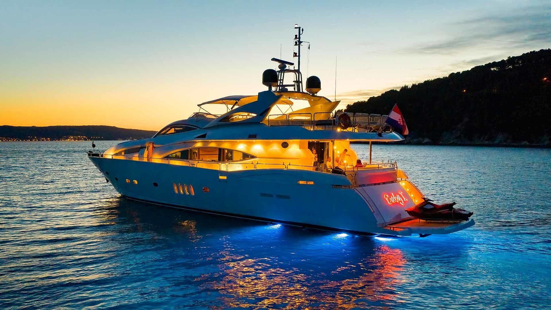 Sunseeker 105 | Baby 1