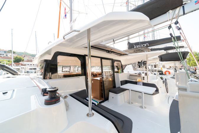 Excess 11 | First Sight