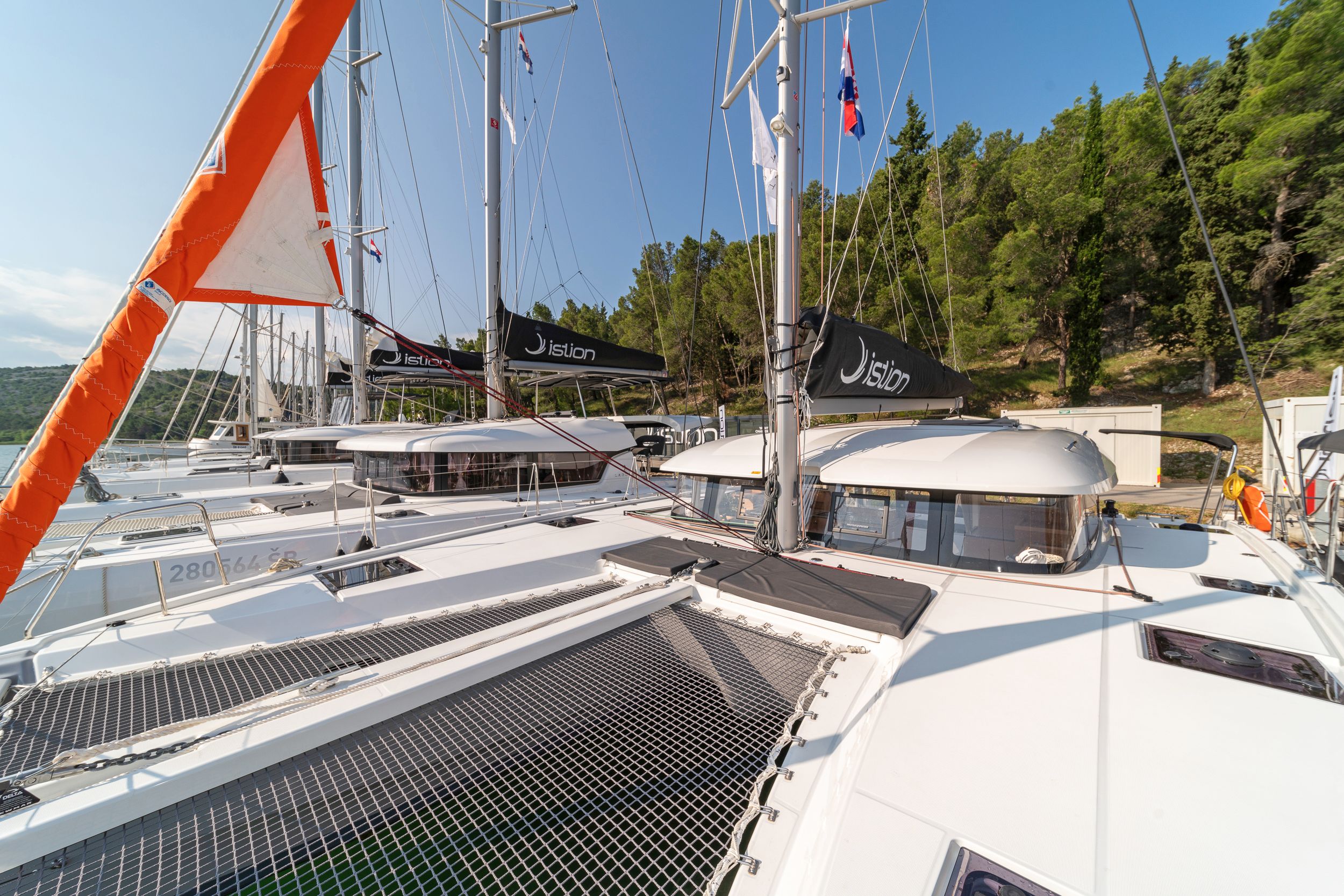 Excess 11 | First Sight