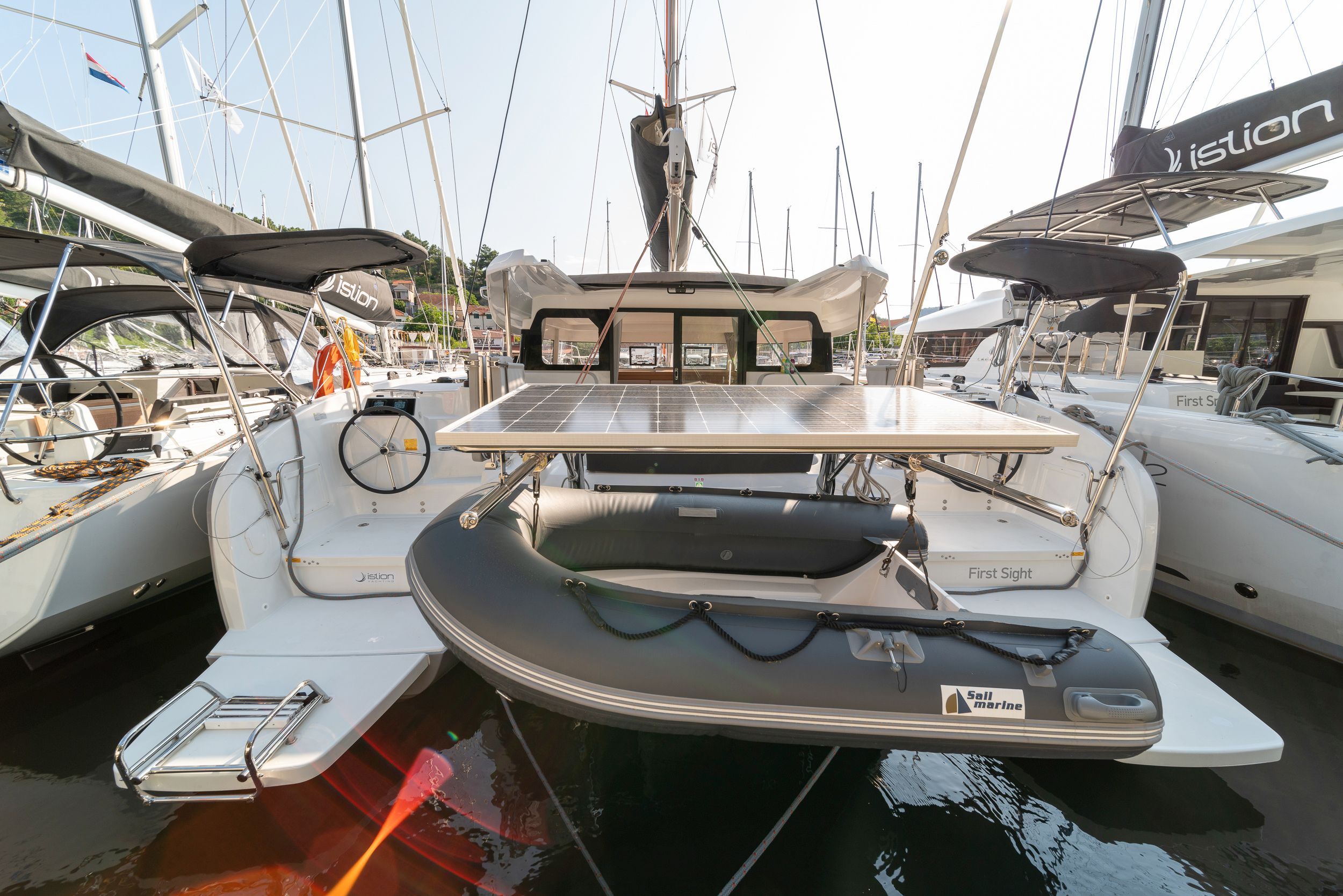 Excess 11 | First Sight