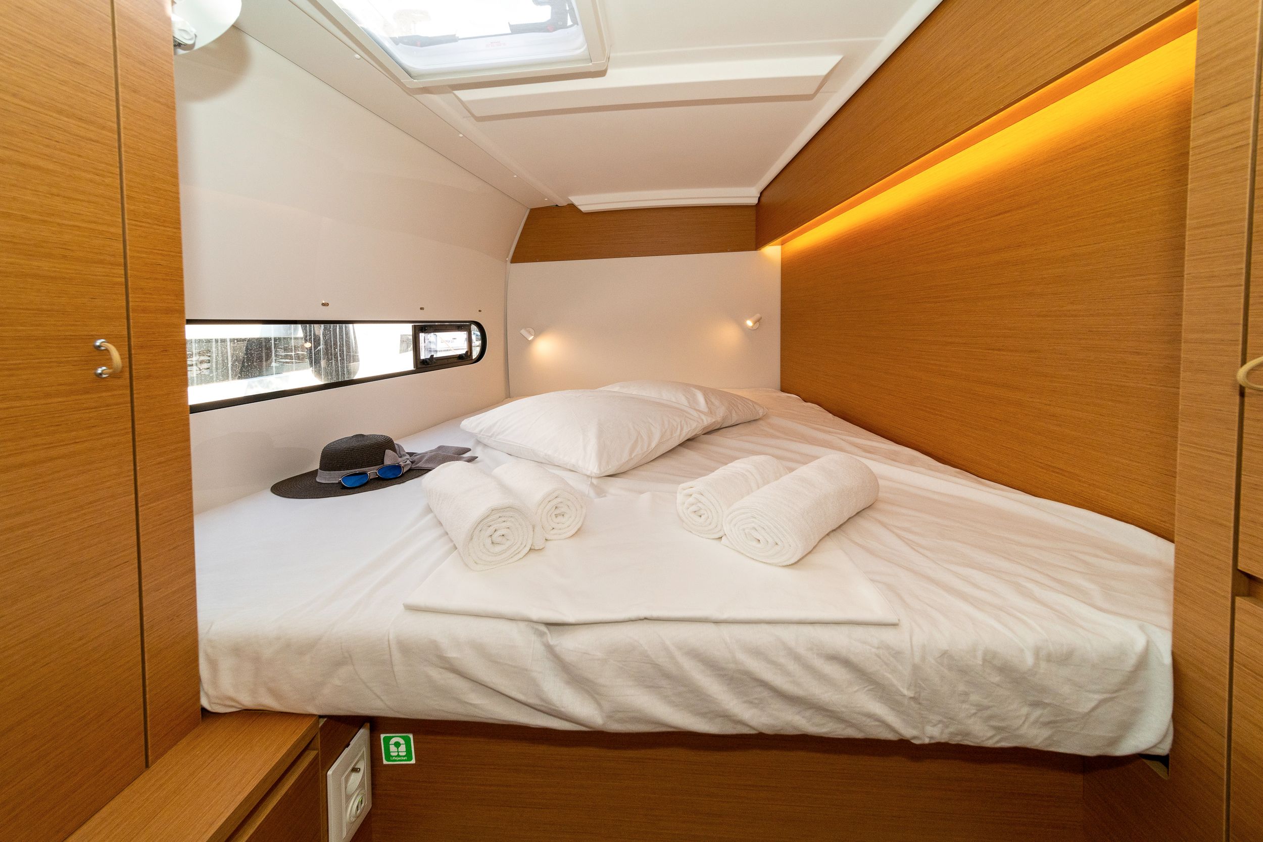 Excess 11 | First Sight