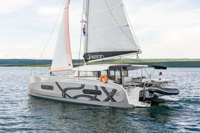 Excess 11 | First Sight