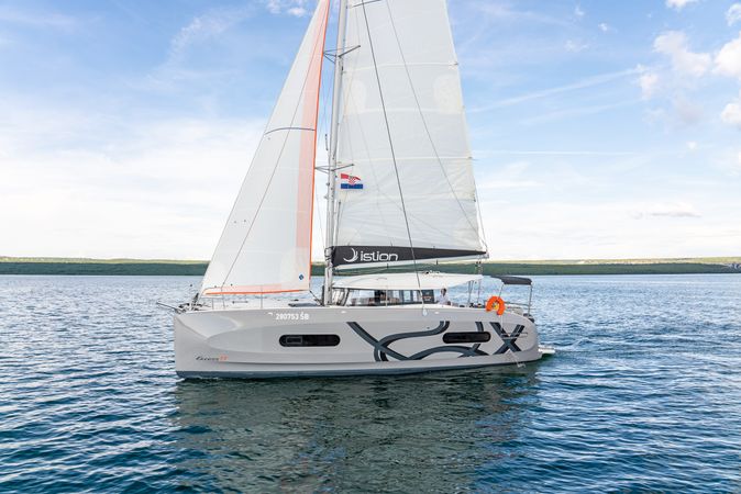 Excess 11 | First Sight