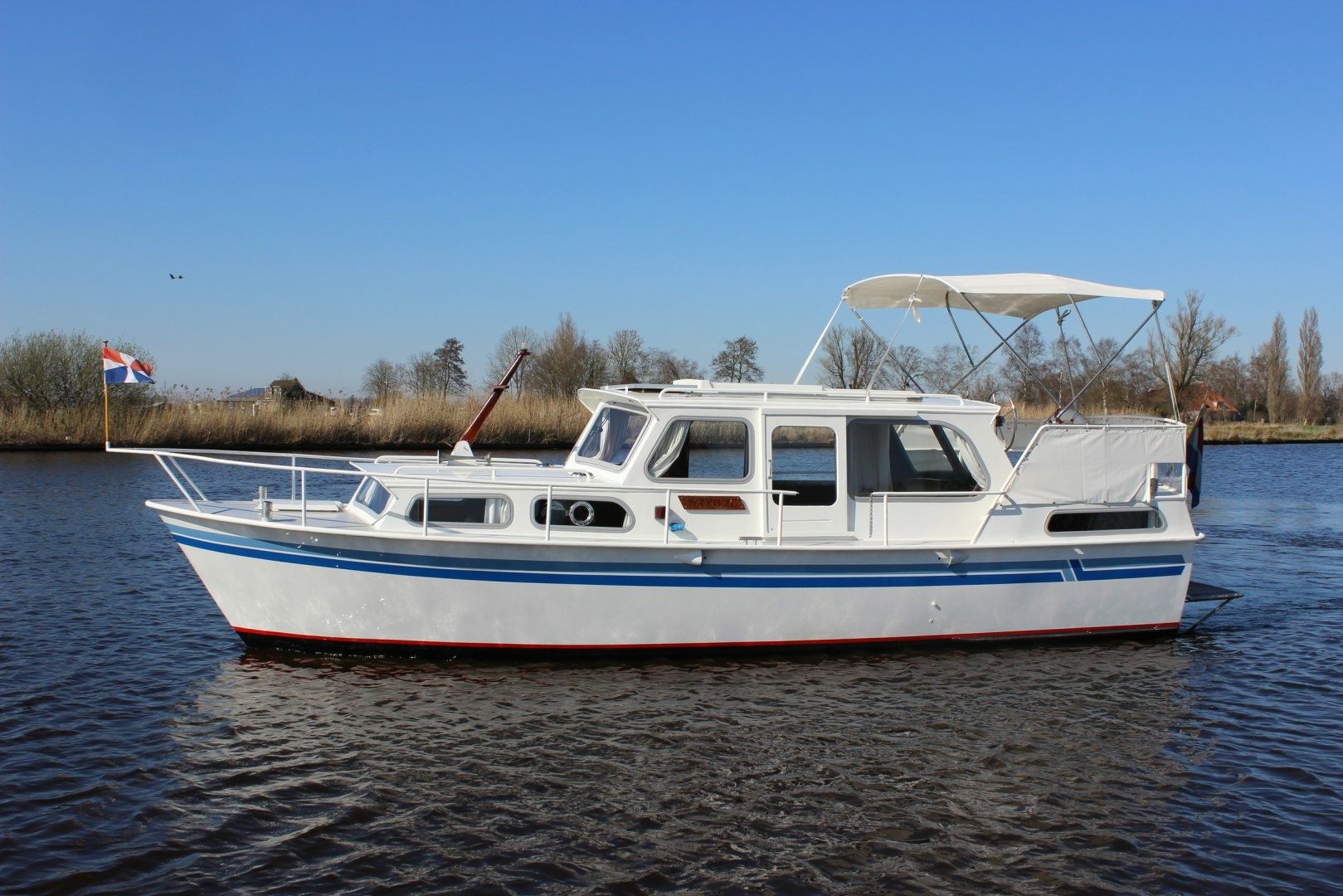 Aquanaut 1000 | Triton