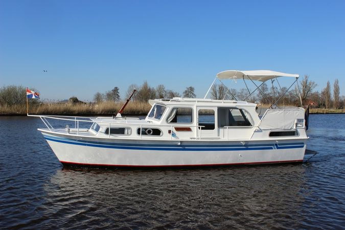 Aquanaut 1000 | Triton