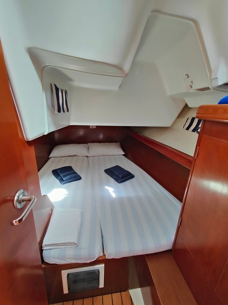 Beneteau Oceanis Clipper 393 | Crete