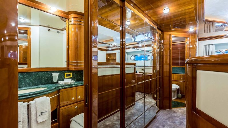 Ferretti 880 | Miss Katariina