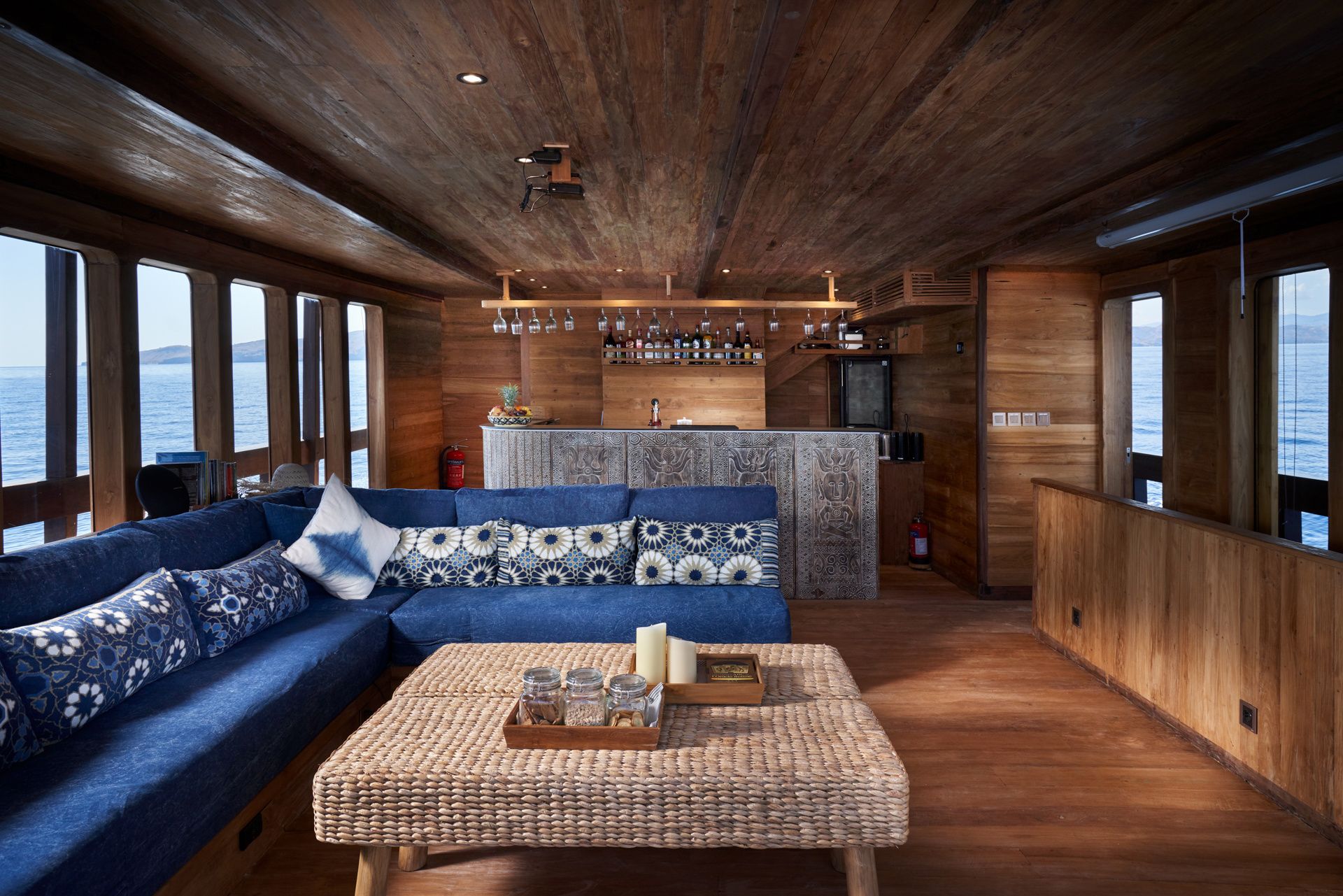 Custom Built Phinisi | Oracle