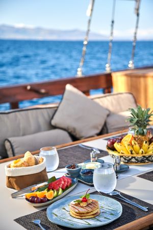 Custom Built Phinisi | Oracle