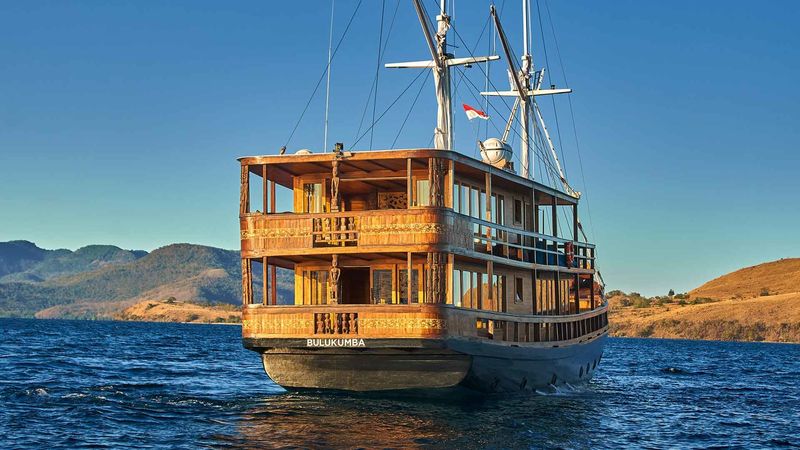 Custom Built Phinisi | Oracle