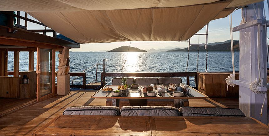 Custom Built Phinisi | Oracle