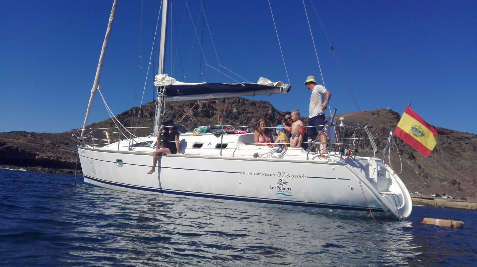 Jeanneau Sun Odyssey 37 | Rebeca y Samuel
