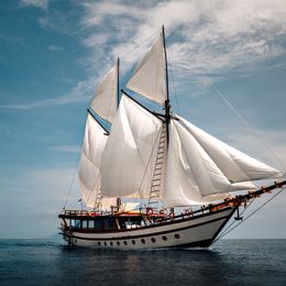 Custom Built Phinisi | Senja