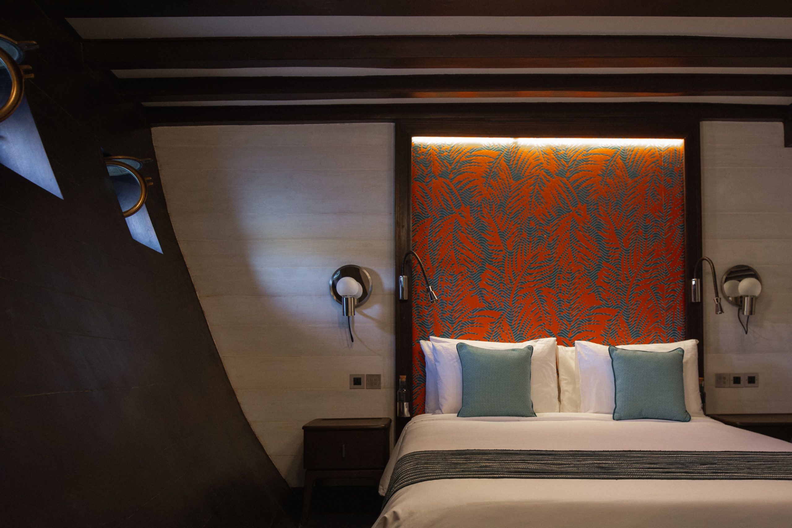 Custom Built Phinisi | Vela