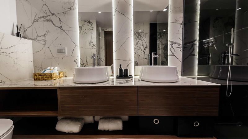 Custom Built 157 | Clase Azul