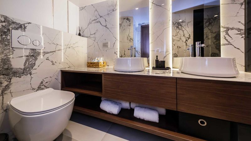 Custom Built 157 | Clase Azul