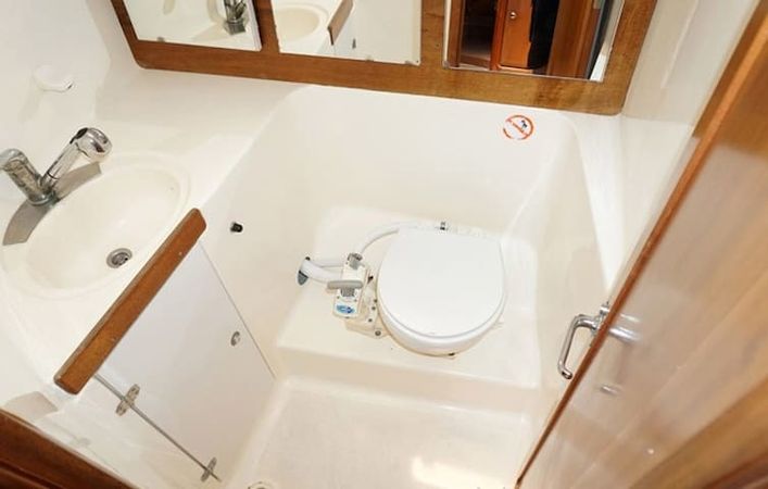 Bavaria Cruiser 41 | True Blue