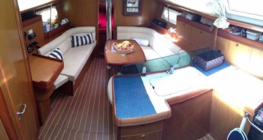 Jeanneau Sun Odyssey 39i | Vertigo Uno