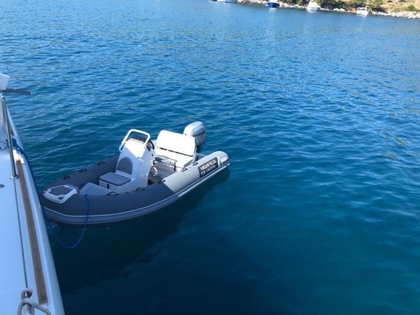 Lagoon 52 F | Daphne