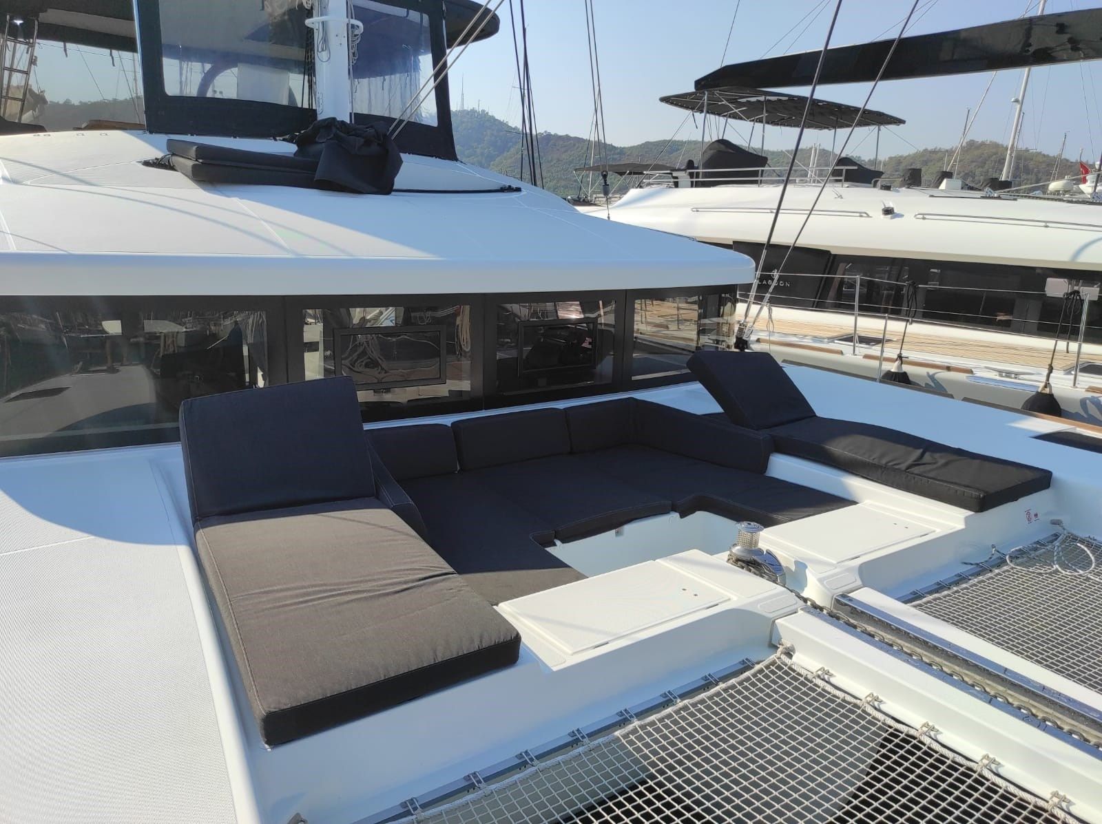 Lagoon 52 F | Daphne