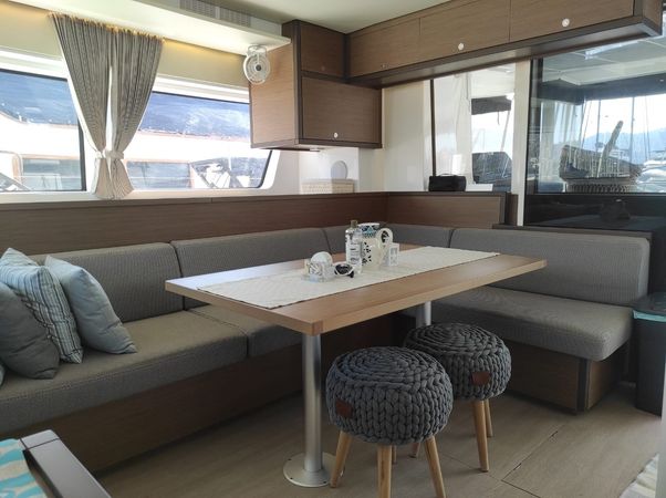 Lagoon 52 F | Daphne