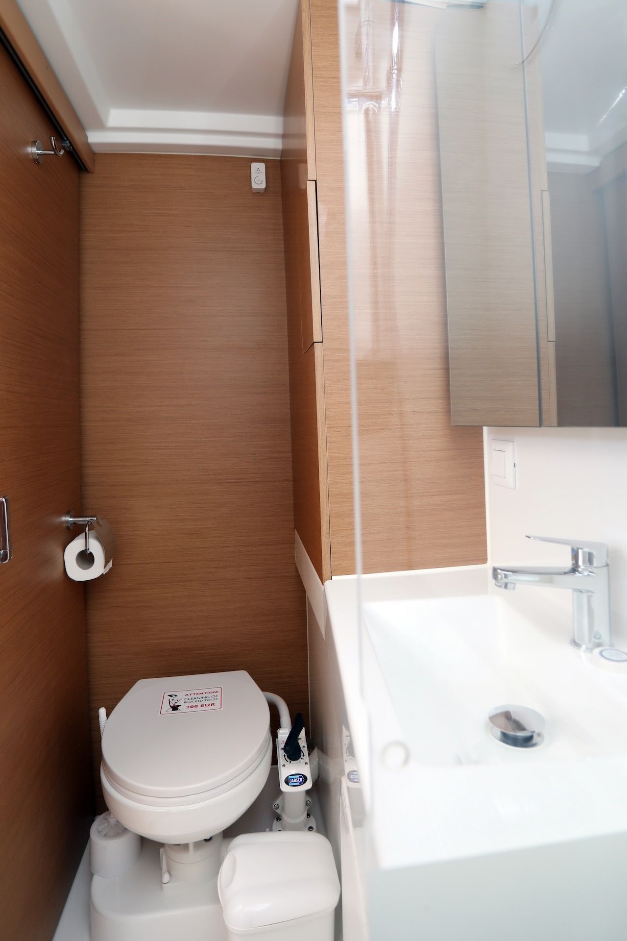 Excess 11 | Gold Kiss