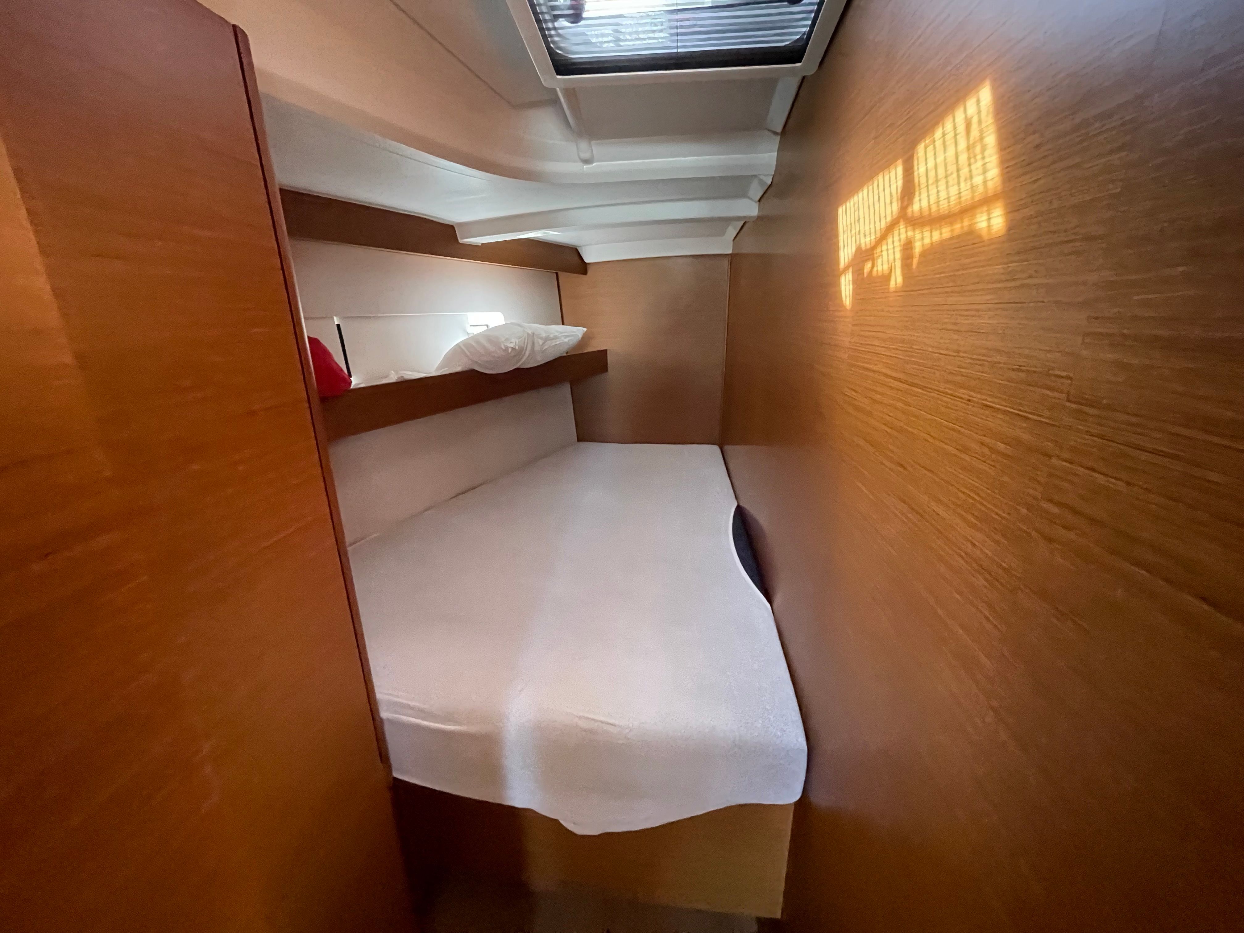 Jeanneau Sun Odyssey 440 | Ecstasea